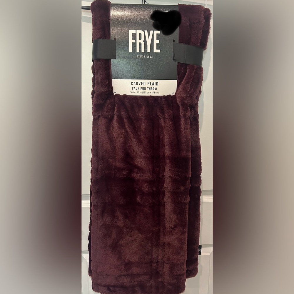 FRYE Faux Fur Throw Blanket 50 x 70" Dark Purple Red Merlot NWT Sofa Bedding